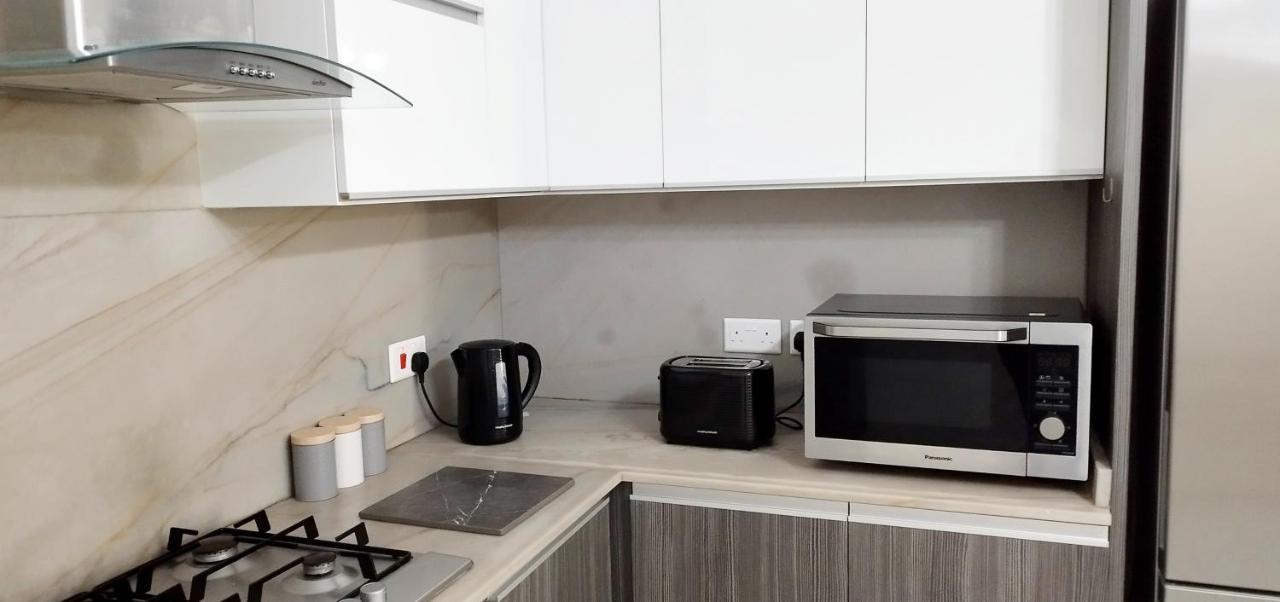 Large And Modern Apartment In The Centre Of Malta Mosta Bagian luar foto