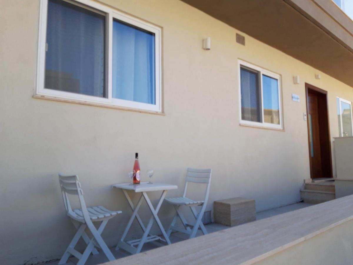 Large And Modern Apartment In The Centre Of Malta Mosta Bagian luar foto